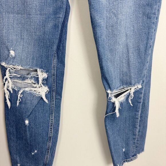 ABERCROMBIE & FITCH | The Mom High Rise Distressed Jeans Women’s Size 26 Long - Picture 6 of 11